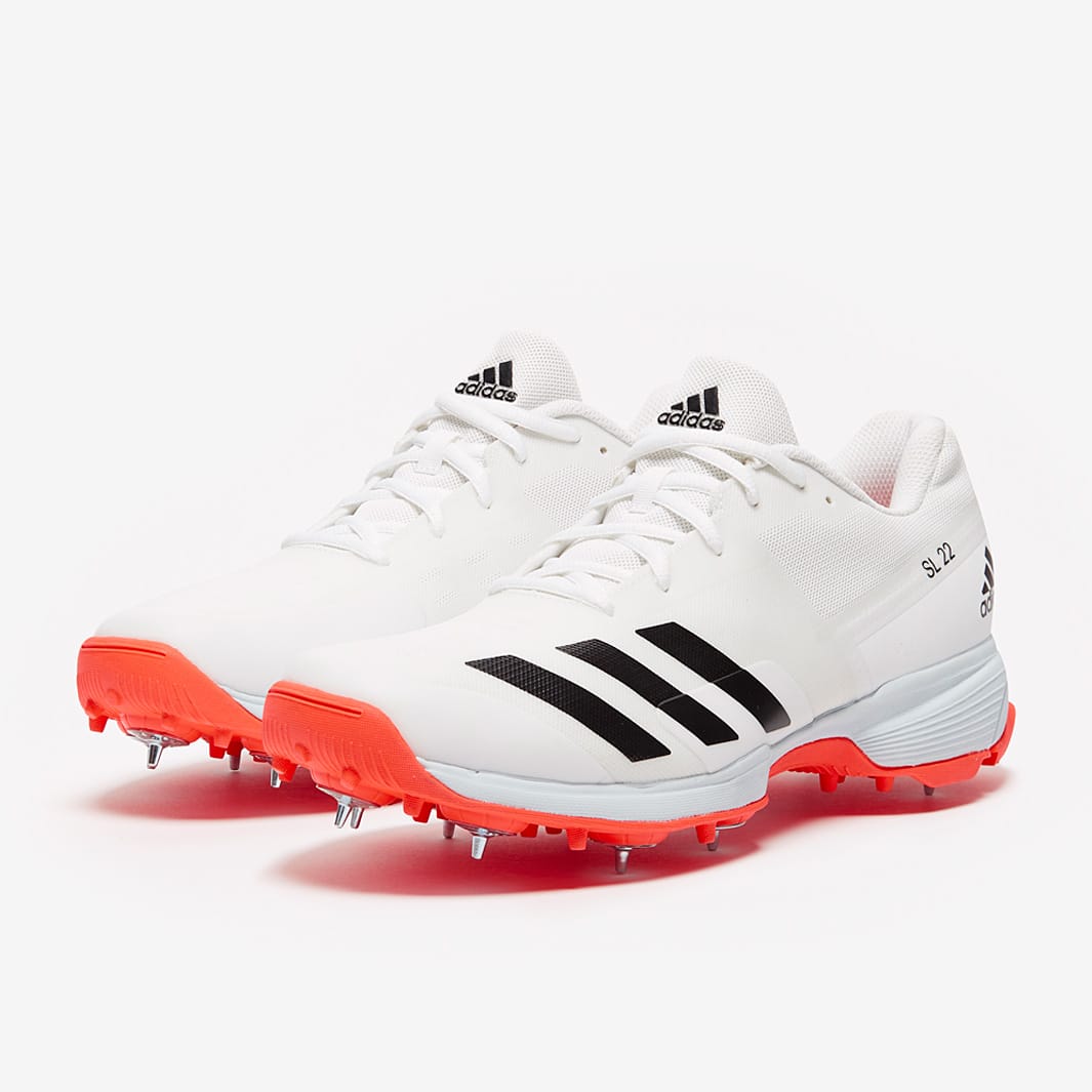 interno Disfrazado Centro comercial ADIDAS 22 YDS SPIKES - Cricket Company