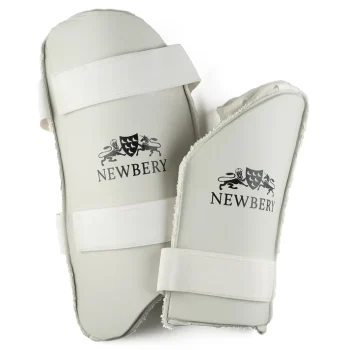 NEWBERY PLAYERS COMBO T/P (25)